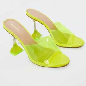 Pretty Little Thing unworn yellow slide with cake stand heels size 7